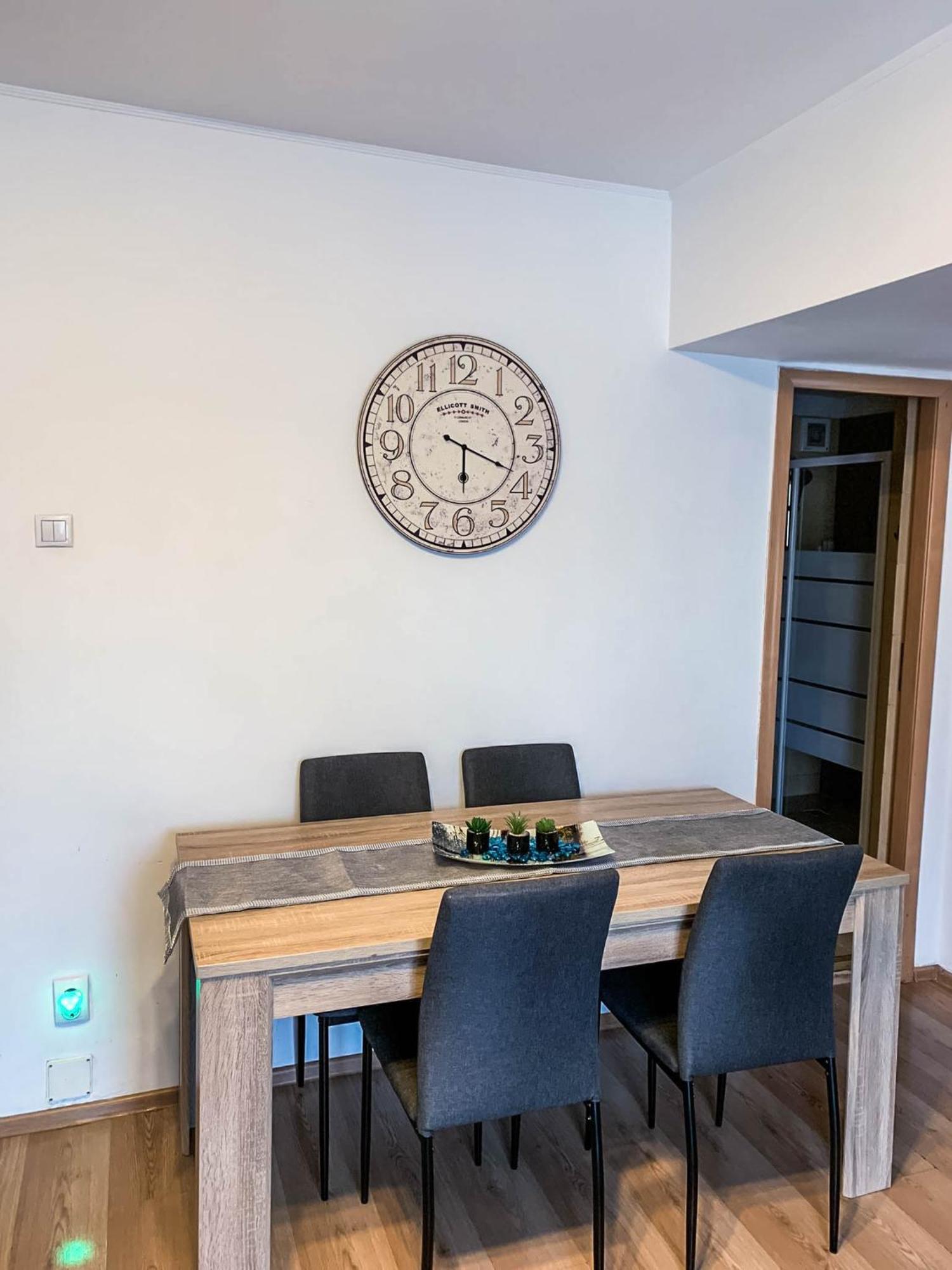 Sunrise Apartments City Center Bukares Bagian luar foto