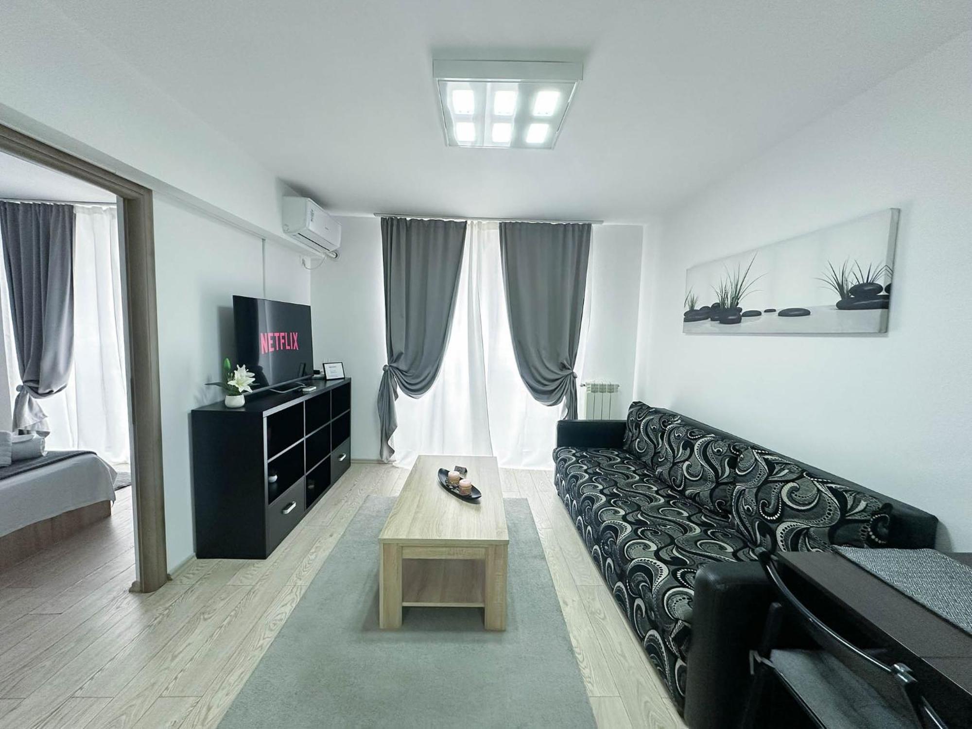 Sunrise Apartments City Center Bukares Bagian luar foto