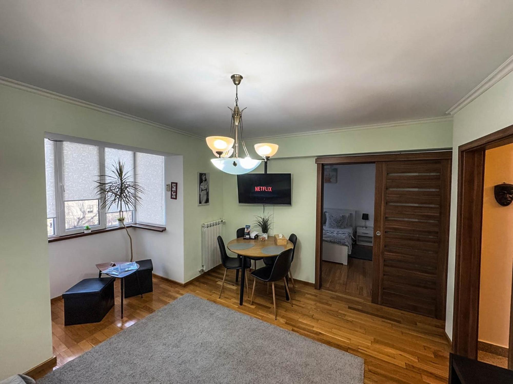 Sunrise Apartments City Center Bukares Bagian luar foto
