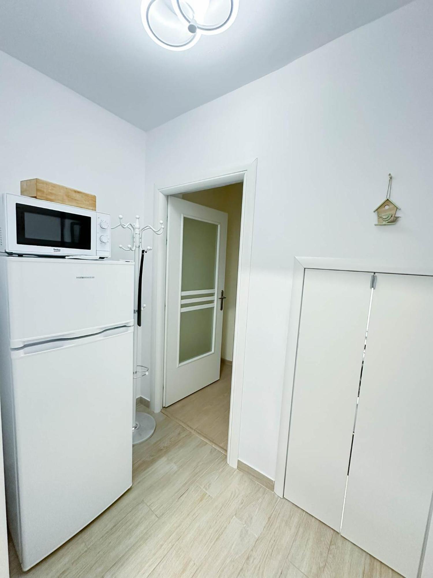 Sunrise Apartments City Center Bukares Bagian luar foto